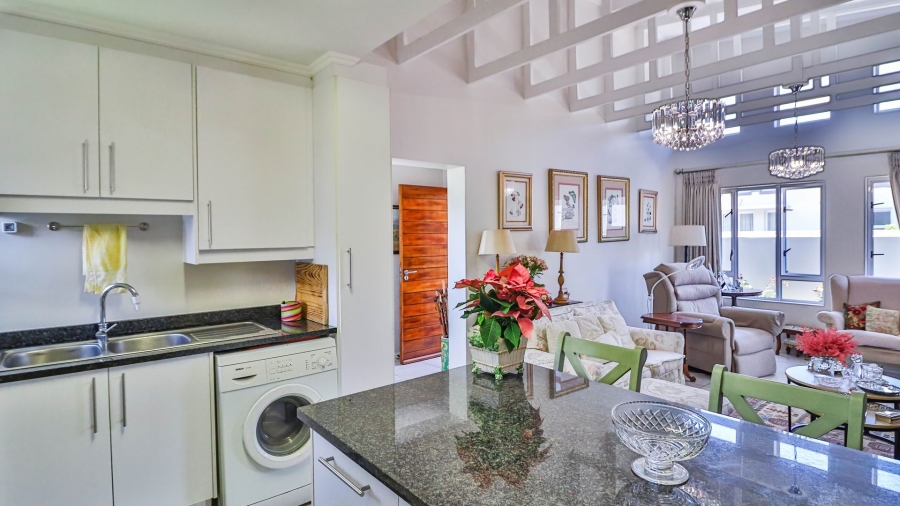 2 Bedroom Property for Sale in Broadacres Gauteng