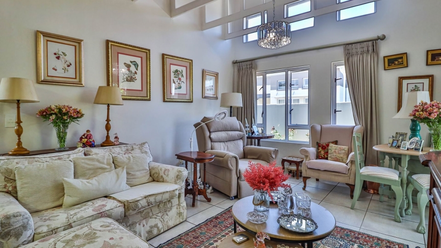 2 Bedroom Property for Sale in Broadacres Gauteng