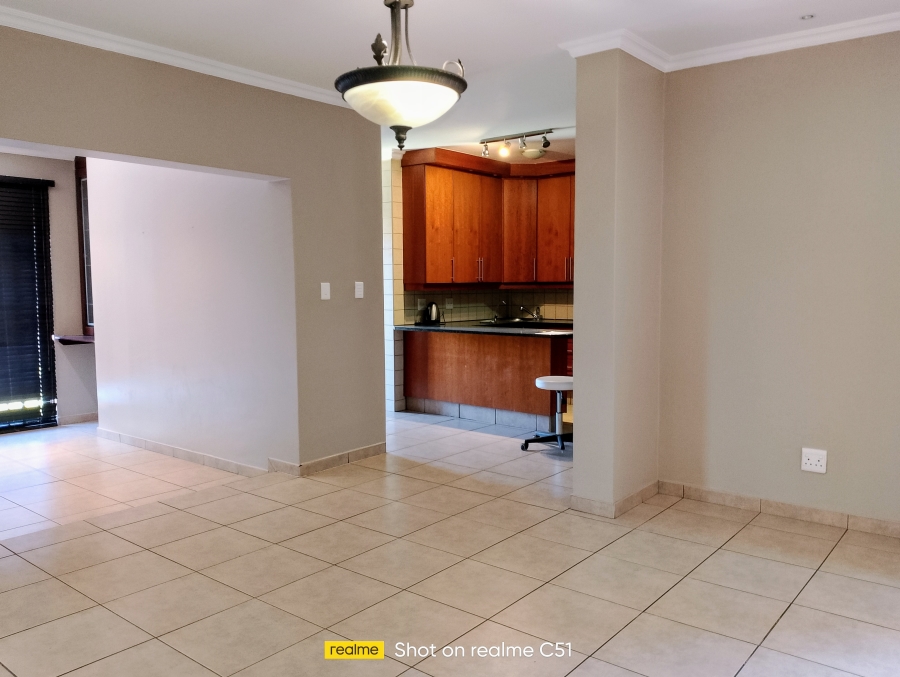3 Bedroom Property for Sale in Kenleaf Gauteng