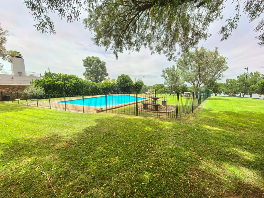3 Bedroom Property for Sale in Vaalview Gauteng
