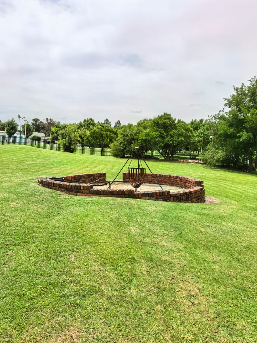 3 Bedroom Property for Sale in Vaalview Gauteng