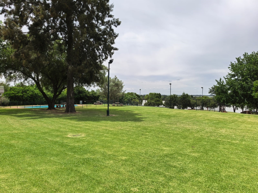 3 Bedroom Property for Sale in Vaalview Gauteng