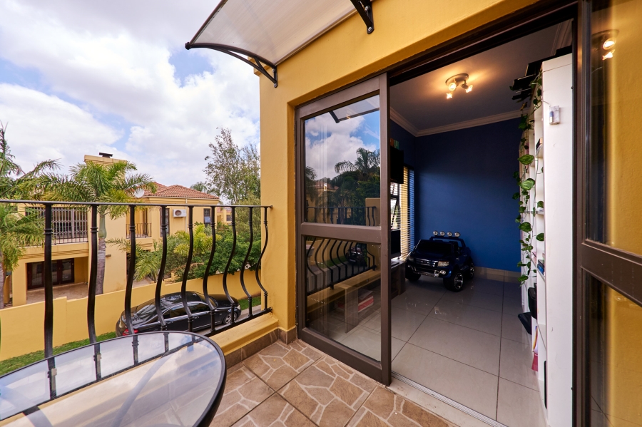 3 Bedroom Property for Sale in Halfway Gardens Gauteng