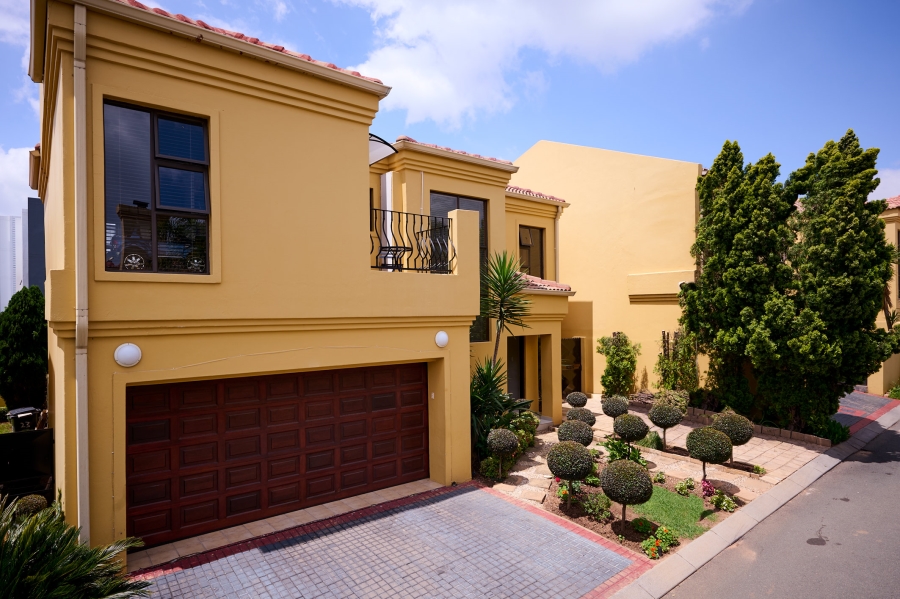 3 Bedroom Property for Sale in Halfway Gardens Gauteng