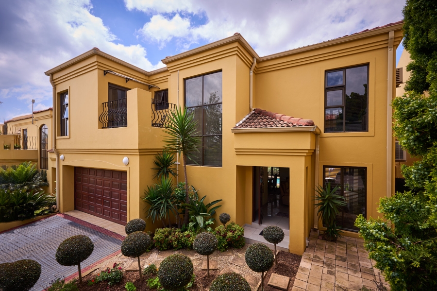 3 Bedroom Property for Sale in Halfway Gardens Gauteng