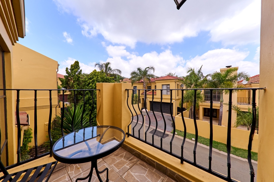 3 Bedroom Property for Sale in Halfway Gardens Gauteng