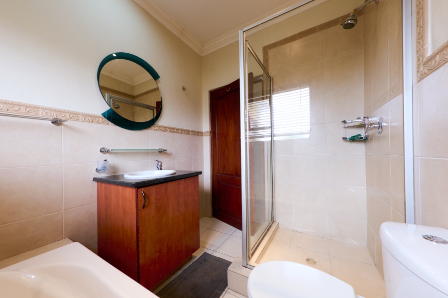 3 Bedroom Property for Sale in Halfway Gardens Gauteng