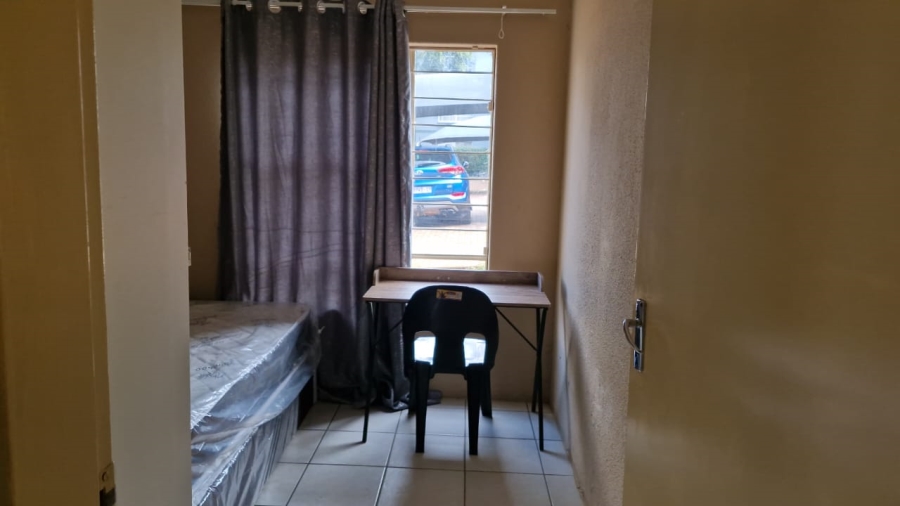 To Let 3 Bedroom Property for Rent in Westdene Gauteng