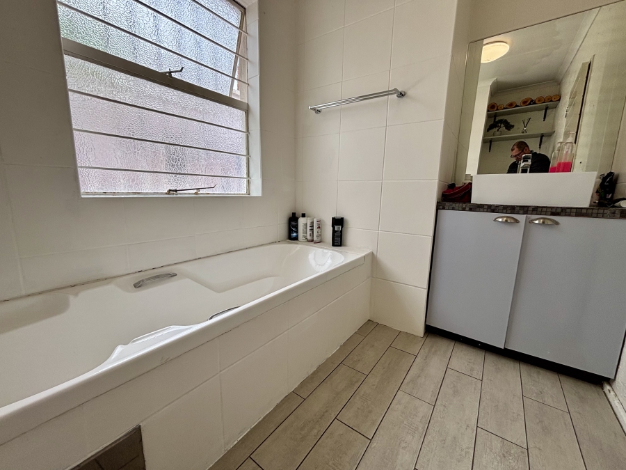 To Let 3 Bedroom Property for Rent in Sunninghill Gauteng