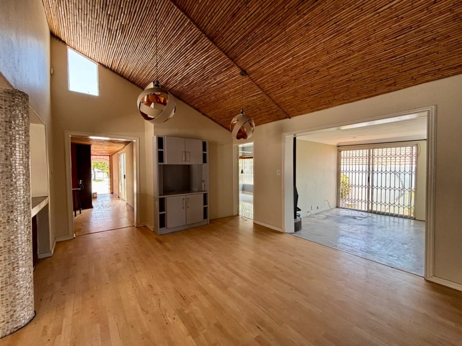 3 Bedroom Property for Sale in Sunninghill Gauteng