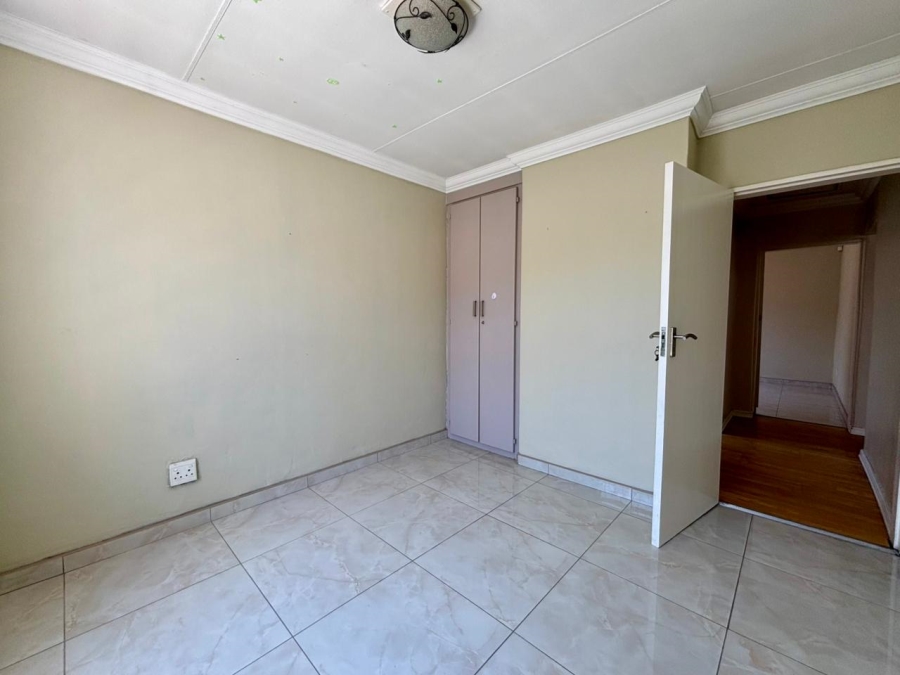 3 Bedroom Property for Sale in Sunninghill Gauteng