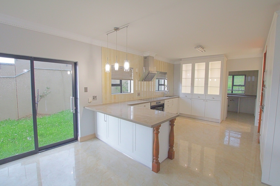 To Let 5 Bedroom Property for Rent in Kyalami Glen Estate Gauteng