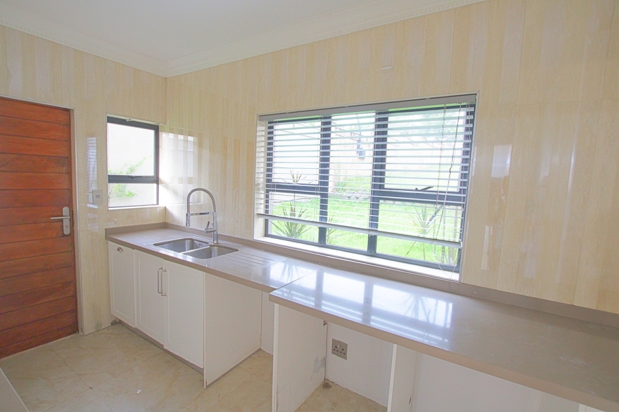 To Let 5 Bedroom Property for Rent in Kyalami Glen Estate Gauteng