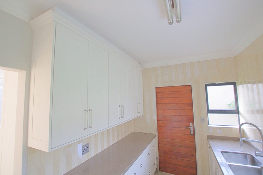 To Let 5 Bedroom Property for Rent in Kyalami Glen Estate Gauteng