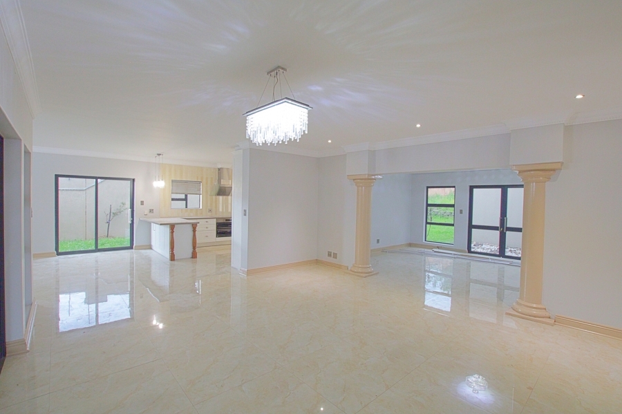 To Let 5 Bedroom Property for Rent in Kyalami Glen Estate Gauteng