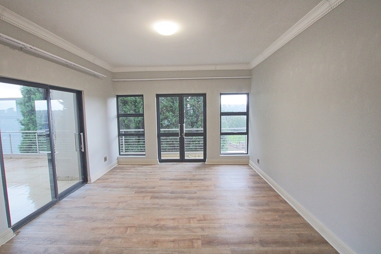 To Let 5 Bedroom Property for Rent in Kyalami Glen Estate Gauteng