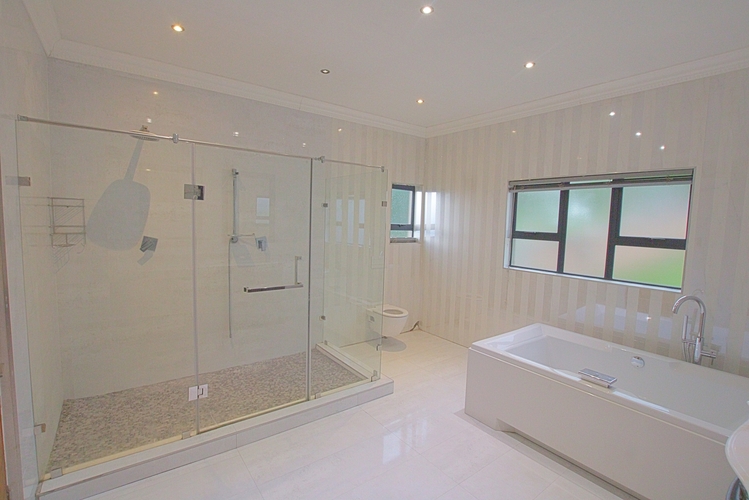 To Let 5 Bedroom Property for Rent in Kyalami Glen Estate Gauteng