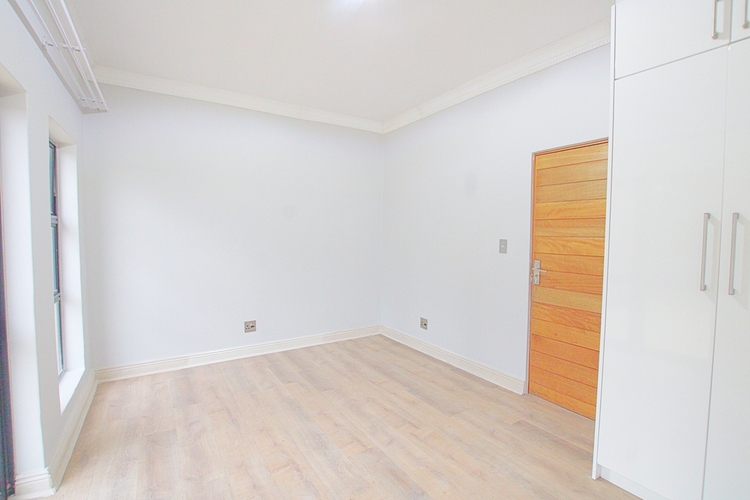 To Let 5 Bedroom Property for Rent in Kyalami Glen Estate Gauteng