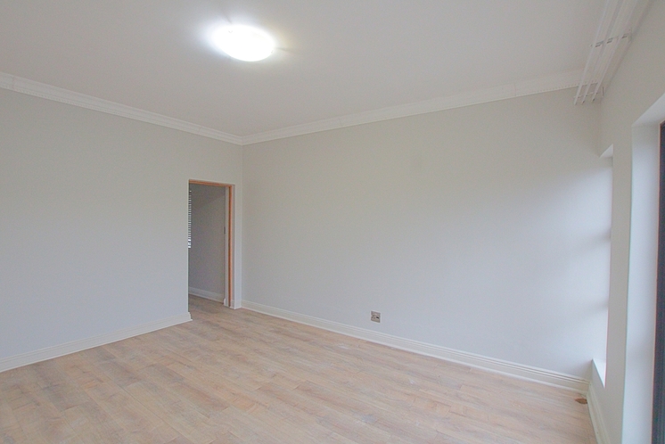 To Let 5 Bedroom Property for Rent in Kyalami Glen Estate Gauteng