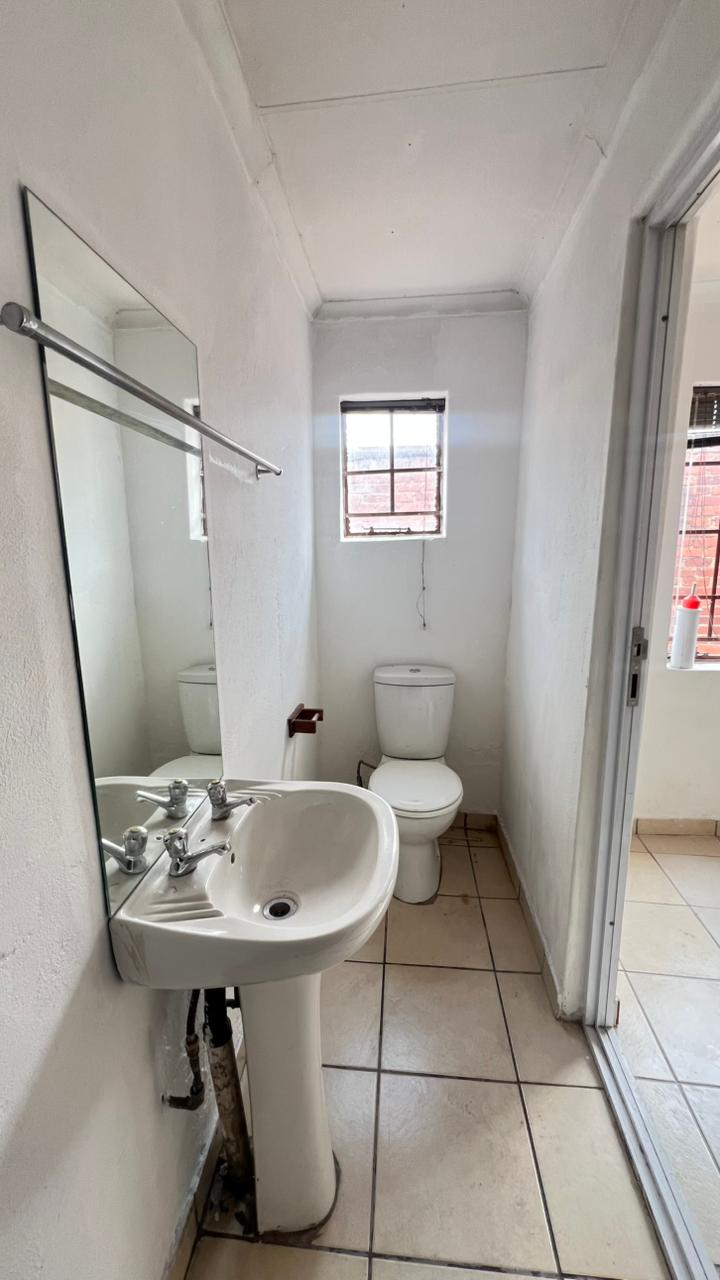 To Let commercial Property for Rent in Silverton Gauteng