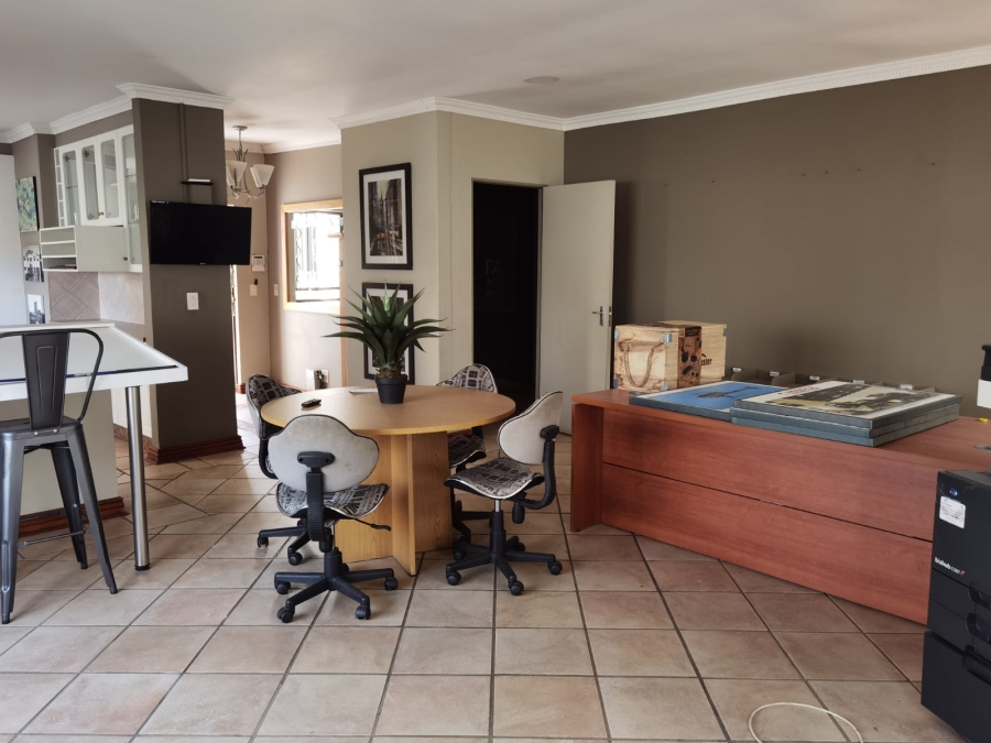 To Let commercial Property for Rent in Waverley Gauteng