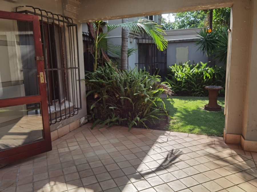 To Let commercial Property for Rent in Waverley Gauteng