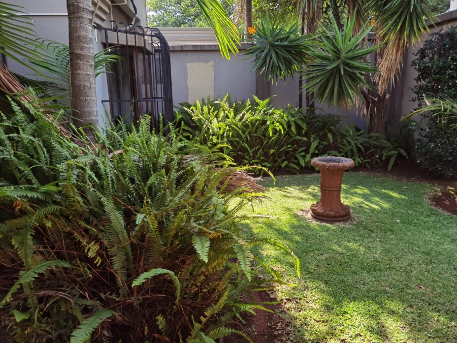 To Let commercial Property for Rent in Waverley Gauteng