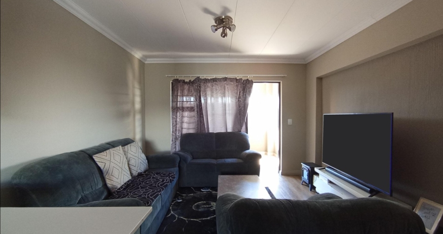 2 Bedroom Property for Sale in Kameeldrift East Gauteng