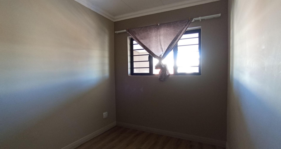 2 Bedroom Property for Sale in Kameeldrift East Gauteng
