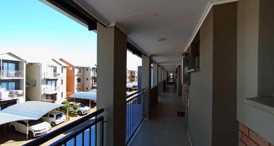 2 Bedroom Property for Sale in Kameeldrift East Gauteng