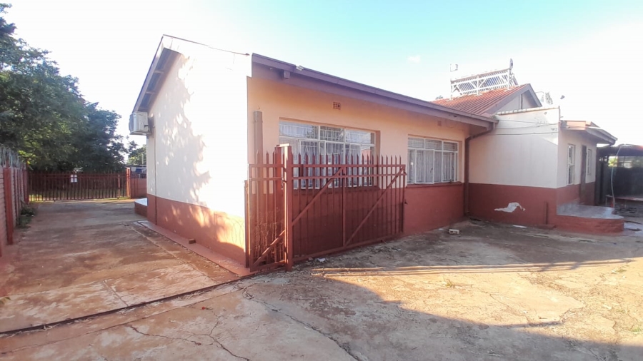 3 Bedroom Property for Sale in Welverdiend Gauteng