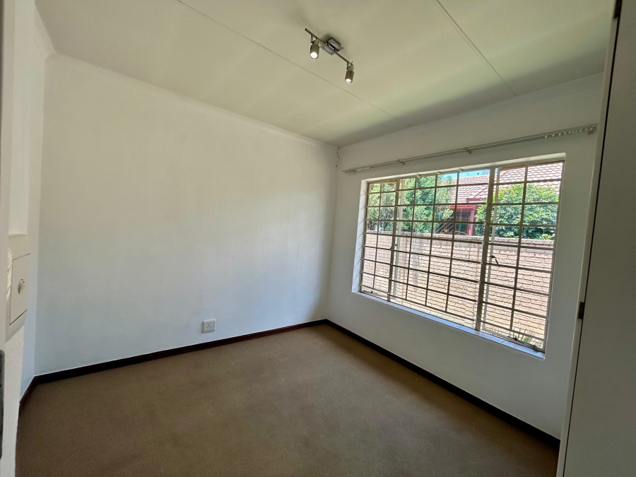 3 Bedroom Property for Sale in Equestria Gauteng