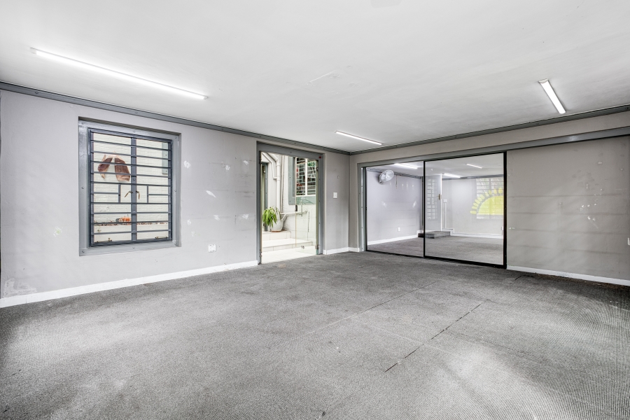 Commercial Property for Sale in Orchards Gauteng
