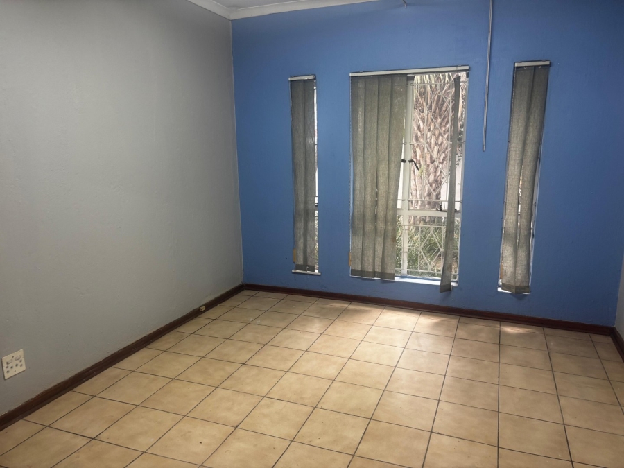 To Let Commercial Property for Rent in Orange Grove Gauteng