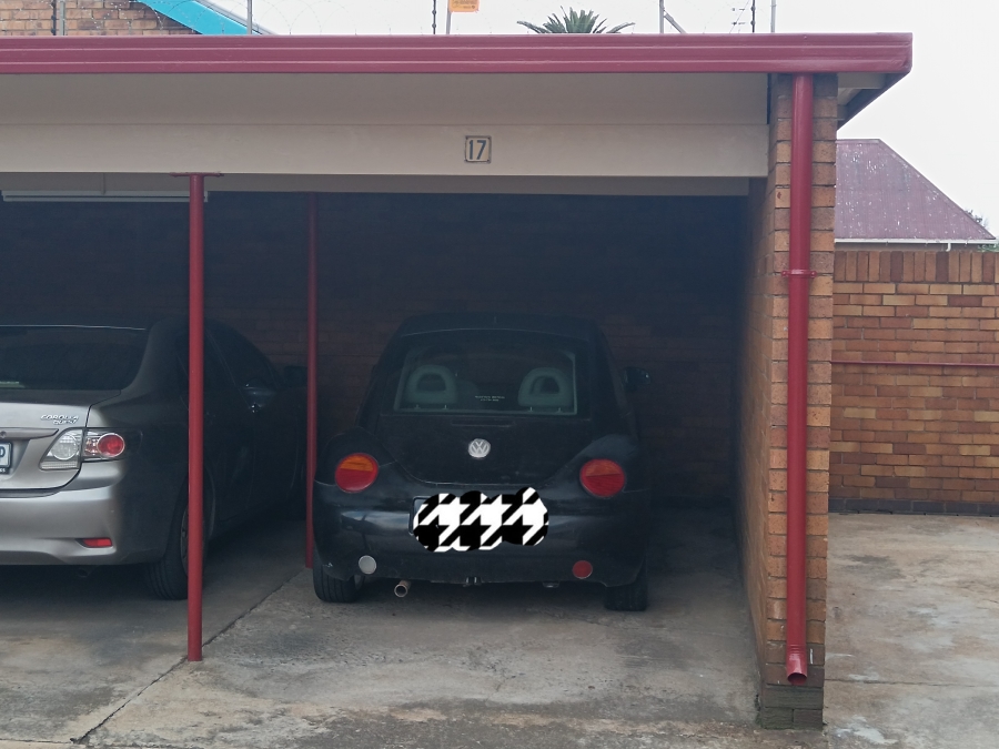 1 Bedroom Property for Sale in Strubenvale Gauteng