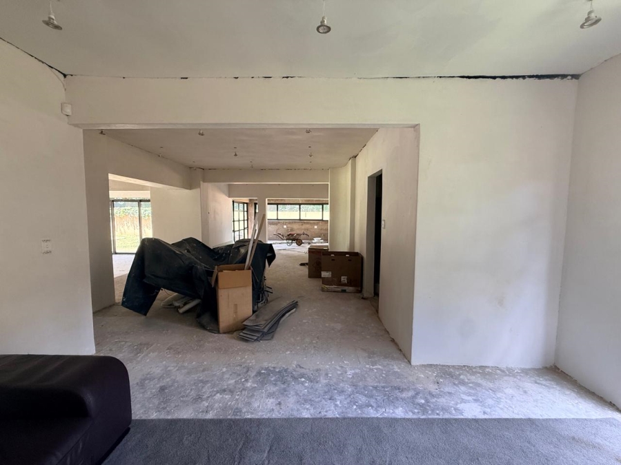 4 Bedroom Property for Sale in Three Rivers Proper Gauteng
