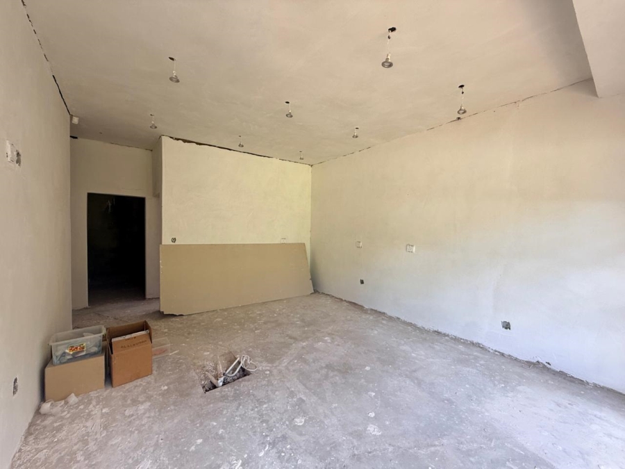 4 Bedroom Property for Sale in Three Rivers Proper Gauteng