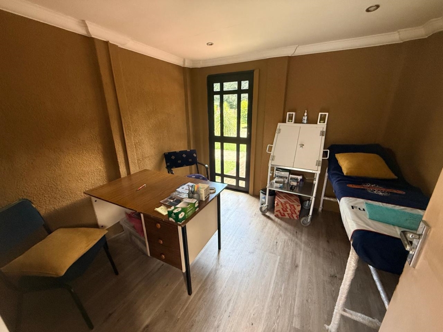 4 Bedroom Property for Sale in Three Rivers Proper Gauteng