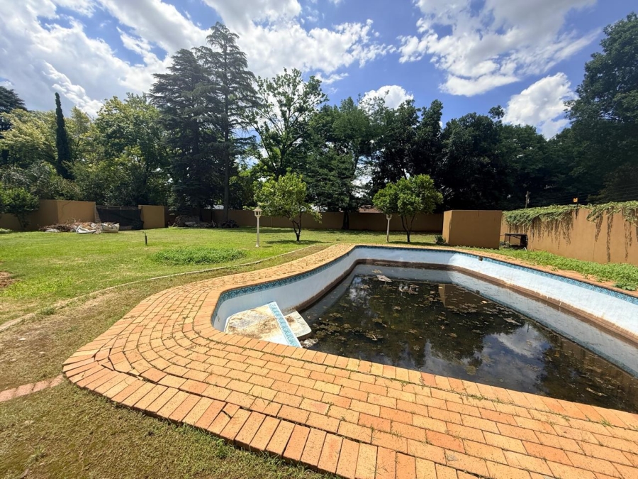 4 Bedroom Property for Sale in Three Rivers Proper Gauteng