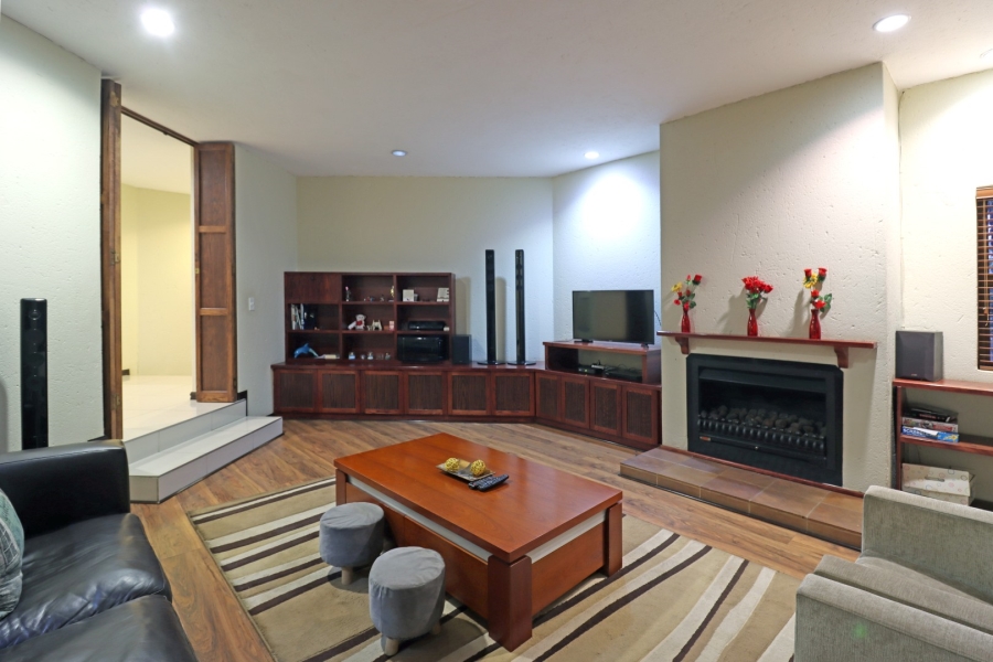 4 Bedroom Property for Sale in Bryanston Gauteng