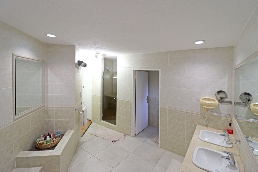 4 Bedroom Property for Sale in Bryanston Gauteng