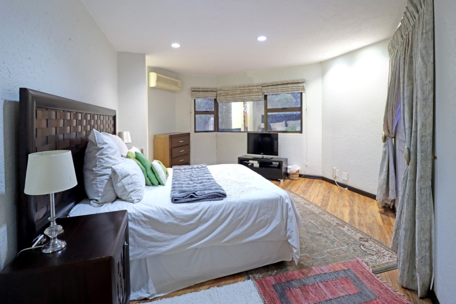 4 Bedroom Property for Sale in Bryanston Gauteng