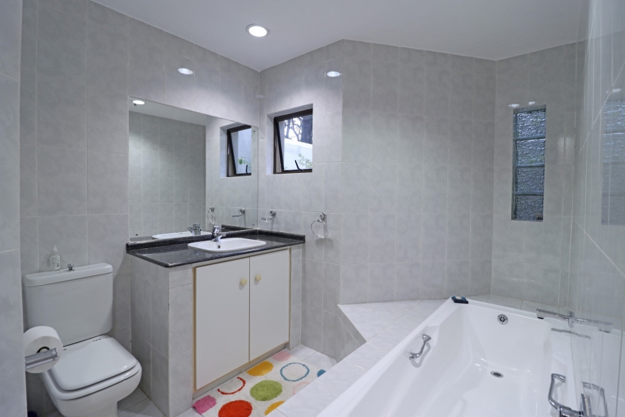 4 Bedroom Property for Sale in Bryanston Gauteng