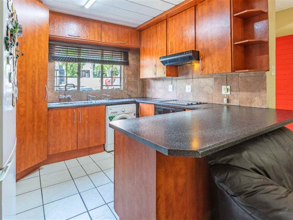 3 Bedroom Property for Sale in Radiokop Gauteng