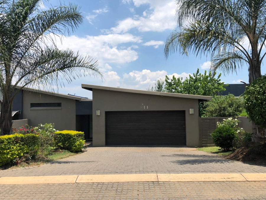 To Let 4 Bedroom Property for Rent in Cedar Creek Gauteng