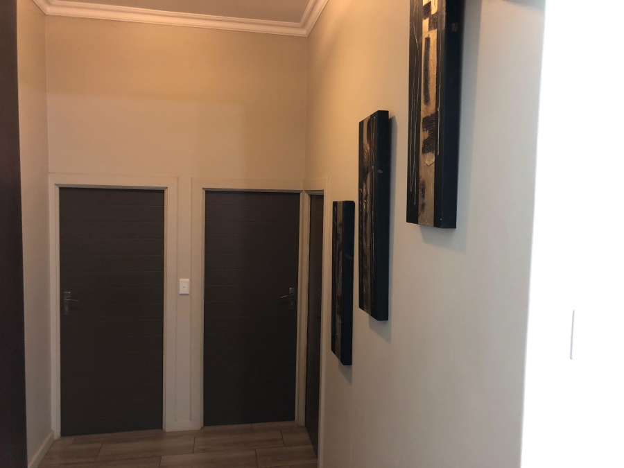 To Let 4 Bedroom Property for Rent in Cedar Creek Gauteng