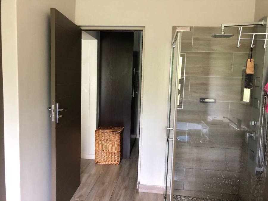 To Let 4 Bedroom Property for Rent in Cedar Creek Gauteng