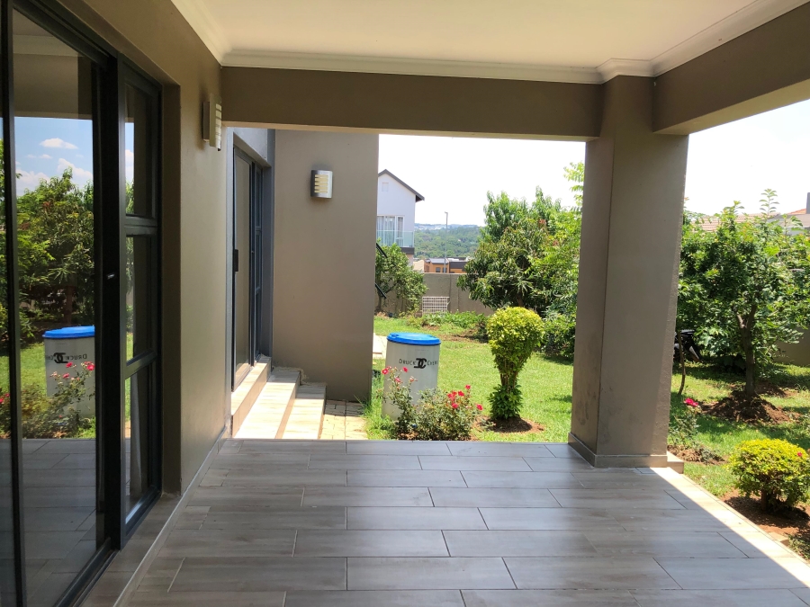 To Let 4 Bedroom Property for Rent in Cedar Creek Gauteng