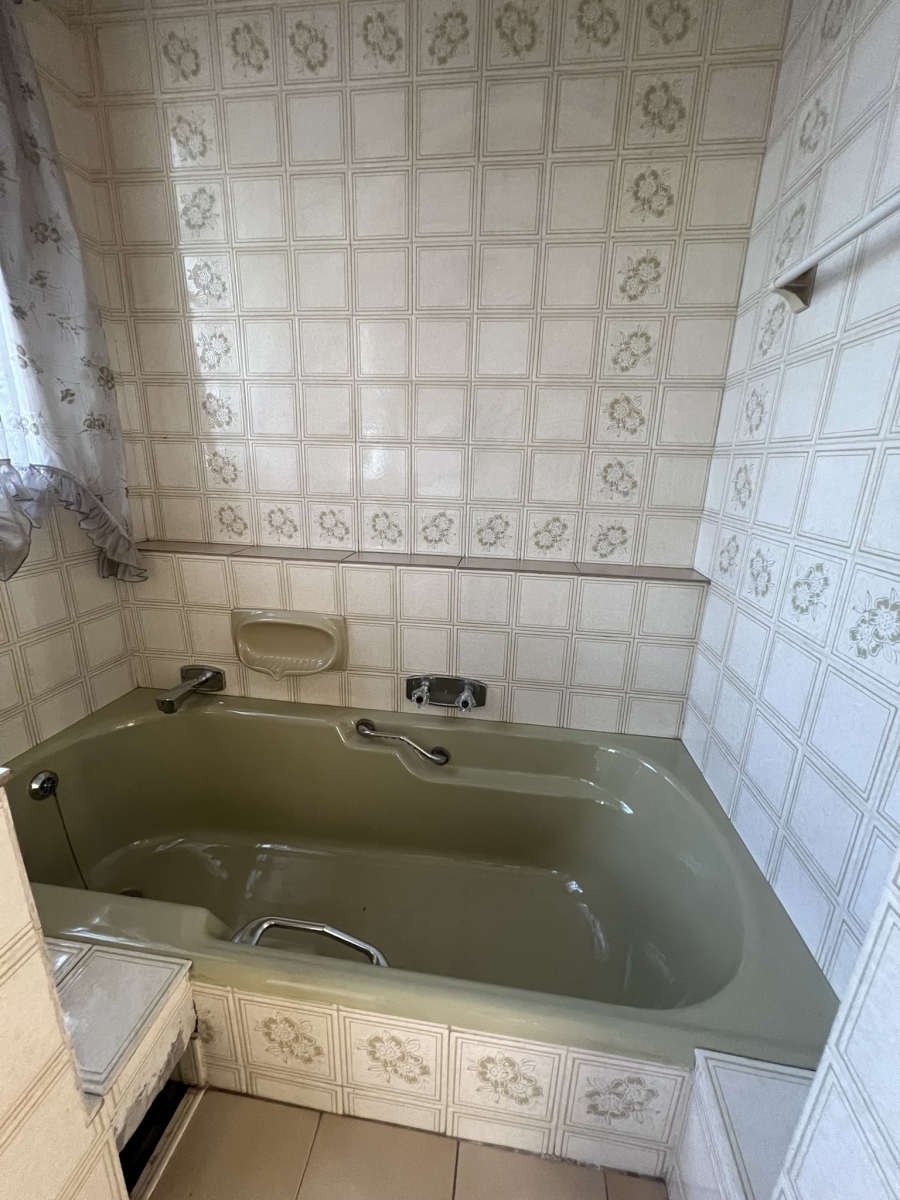 4 Bedroom Property for Sale in Cyrildene Gauteng