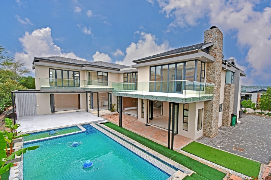 7 Bedroom Property for Sale in Waterfall Country Estate Gauteng